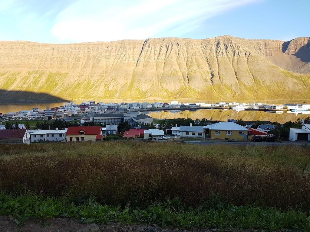 Sigurhaeth - Apartment With All Within Your Reach Ísafjörður Esterno foto